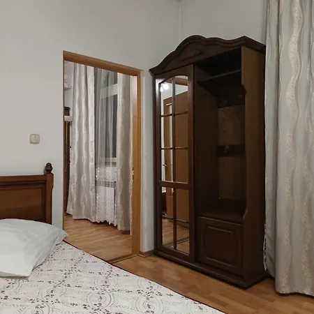 токай Hotel Rakhiv