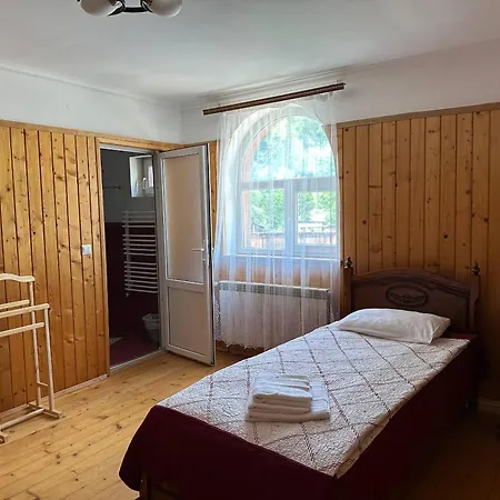 токай Hotel Rachiw